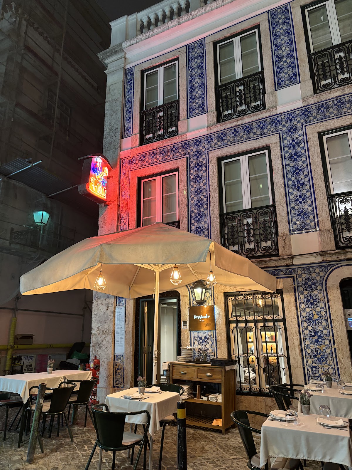 Fachada do restaurante Versículo d'O Faia em Lisbon